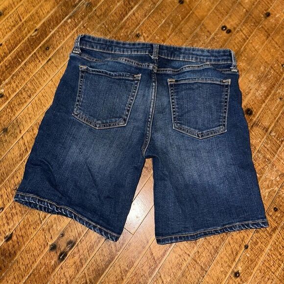 Gap denim flat front size 4 Bermuda preppy vacationcore shorts - Picture 3 of 3